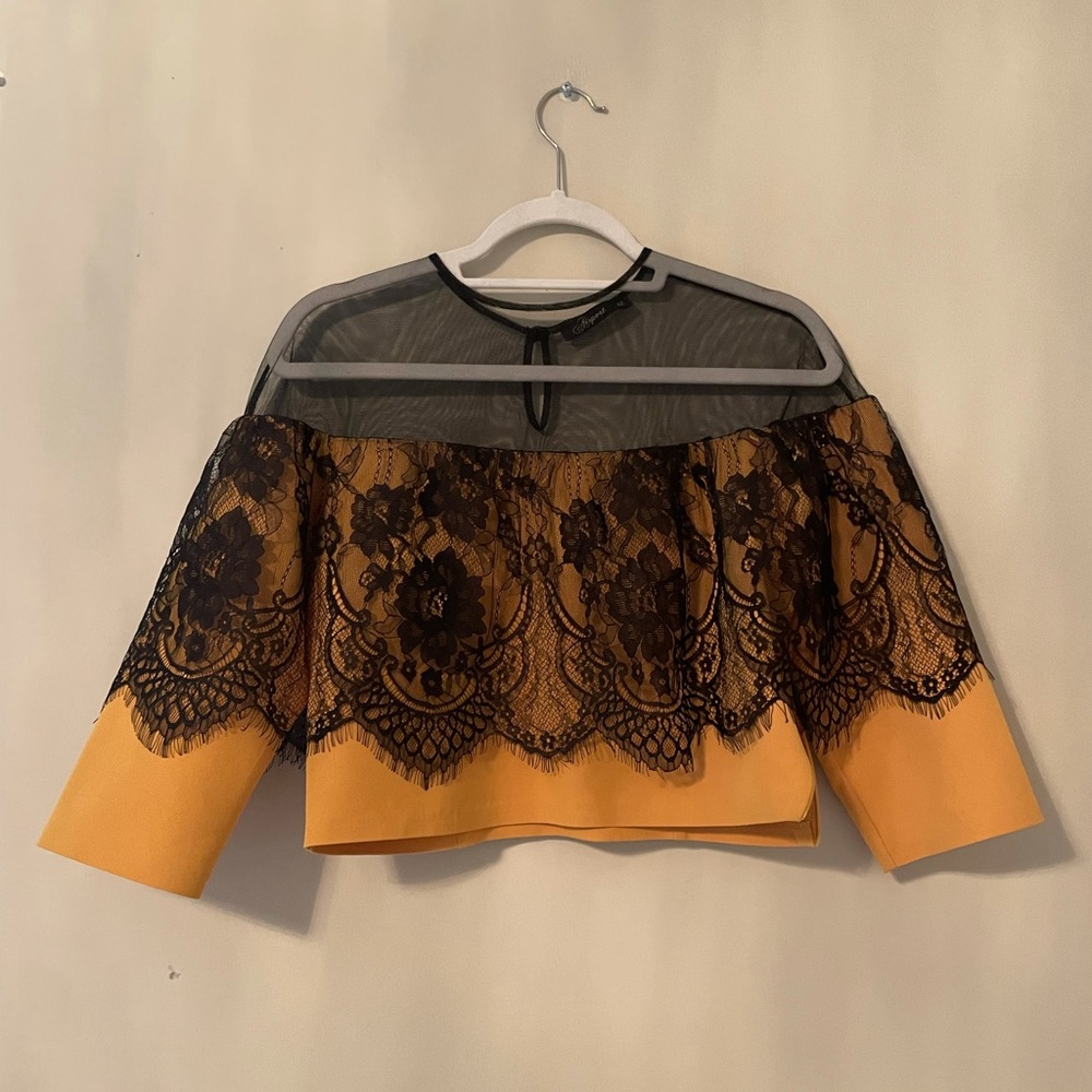AIRPORT- short blouse